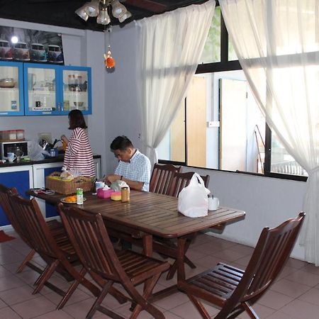 The Jesselton Cabin Sdn Bhd Kota Kinabalu Eksteriør bilde