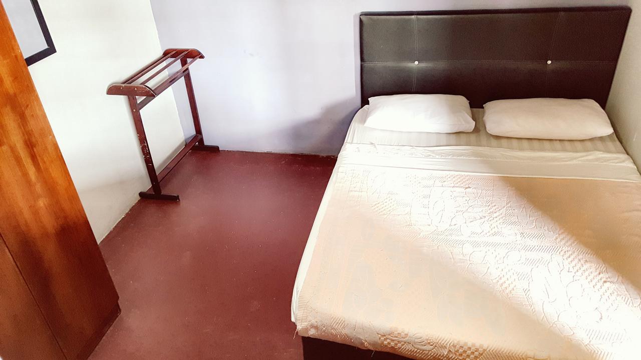 The Jesselton Cabin Sdn Bhd Kota Kinabalu Eksteriør bilde
